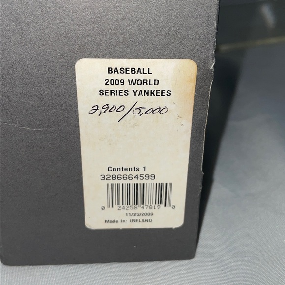 WATERFORD CRYSTAL 2009 YANKEES BASEBALL WORLD SERIES BALL FTL-01-105 - Picture 7 of 9